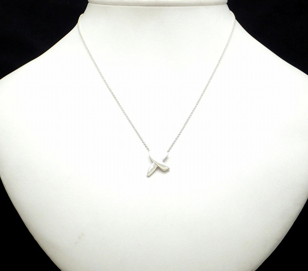 TIFFANYCo Tiffany Co Paloma Picasso Kiss Pendant Necklace Silver